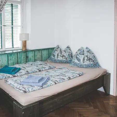 Gemuetliches Wohnen In Der Alten Schule Apartamento