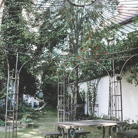 Apartamento Gemuetliches Wohnen In Der Alten Schule Weitra