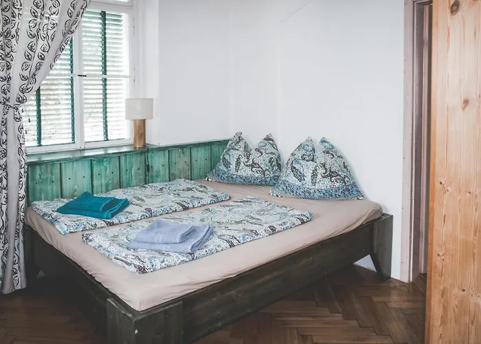 Gemuetliches Wohnen In Der Alten Schule Apartman